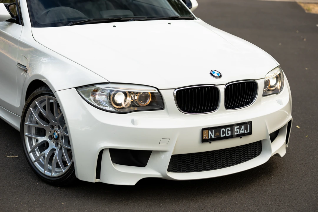 2012 BMW 1M - Image 18 of 31