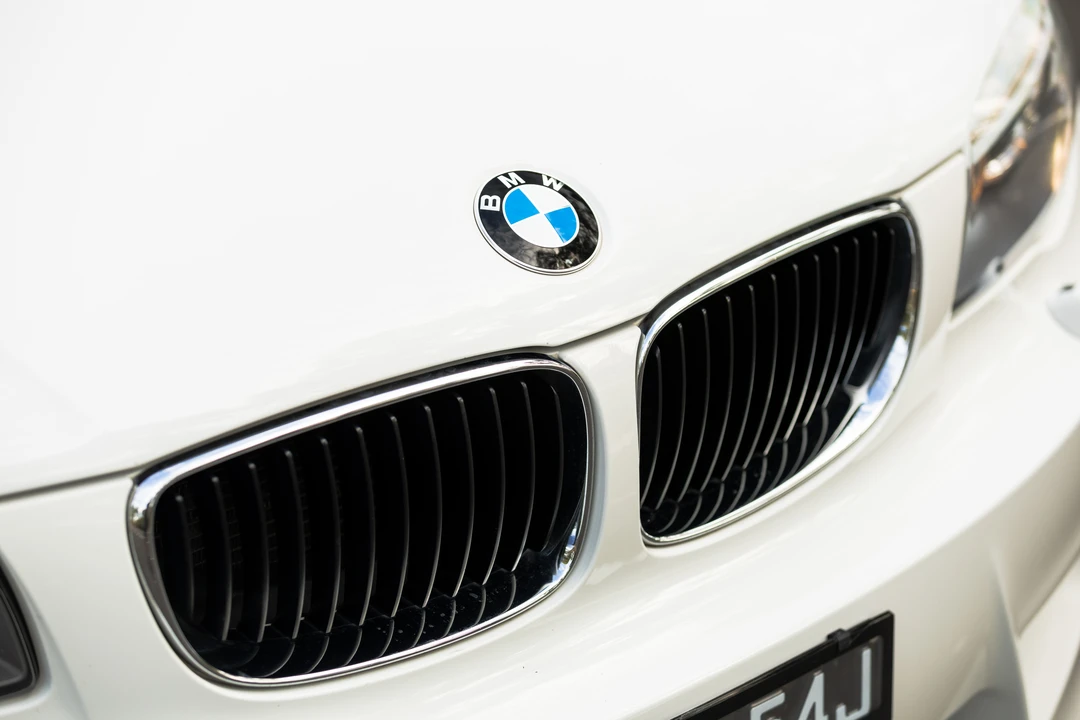 2012 BMW 1M - Image 20 of 31
