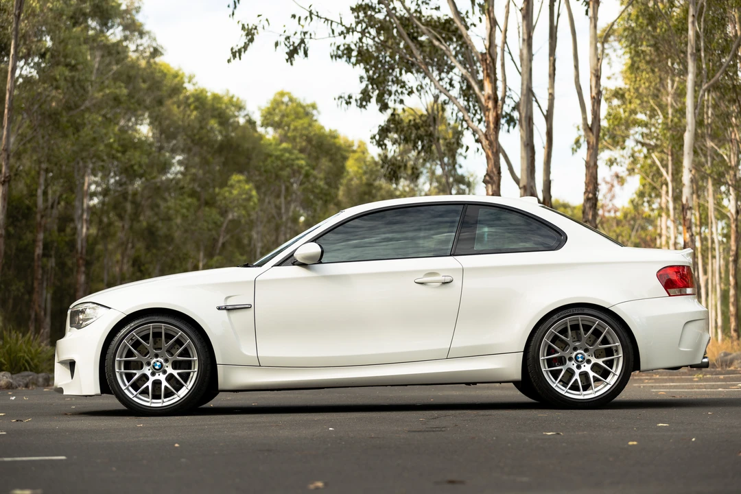 2012 BMW 1M - Image 13 of 31