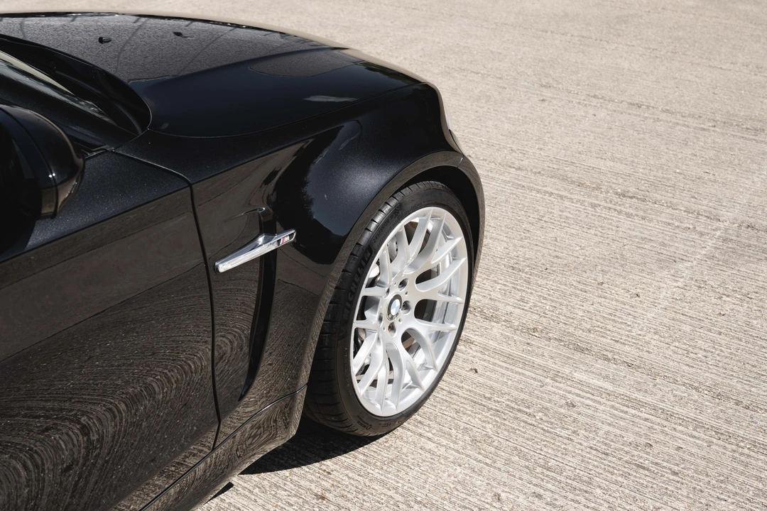2012 BMW 1M - Image 29 of 31