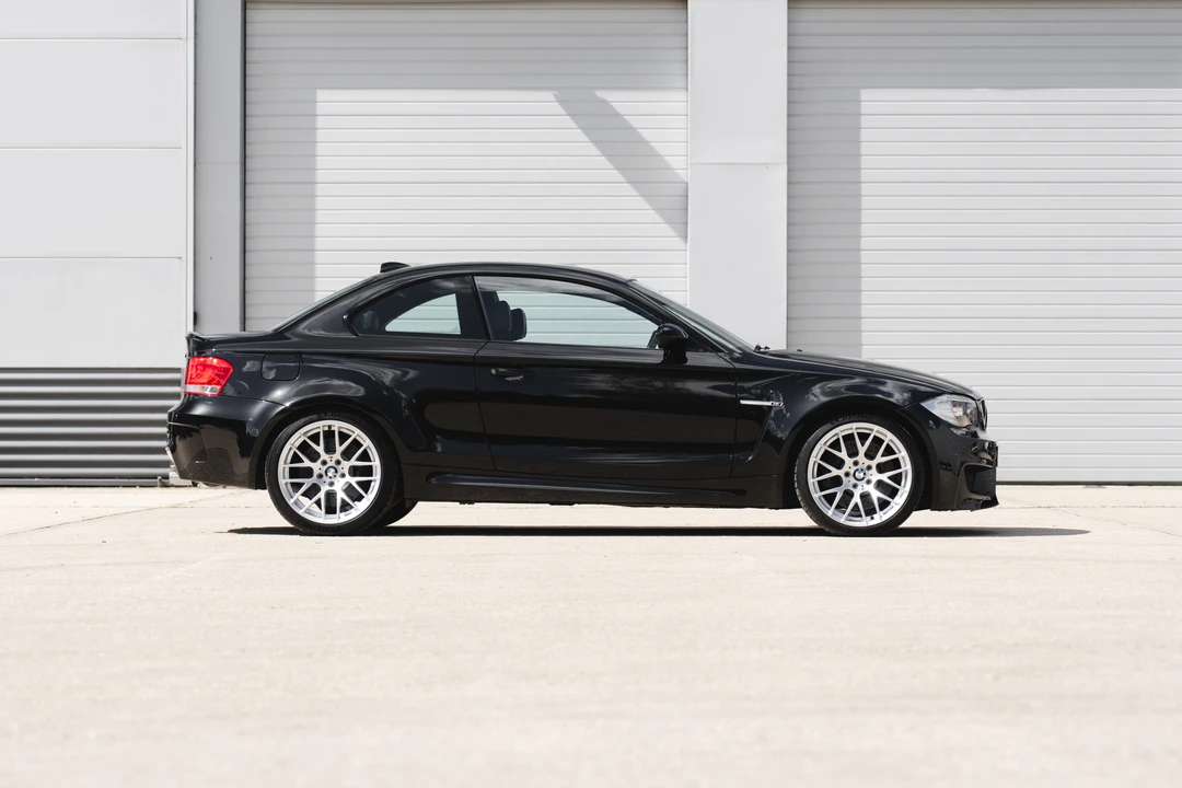 2012 BMW 1M - Image 8 of 31