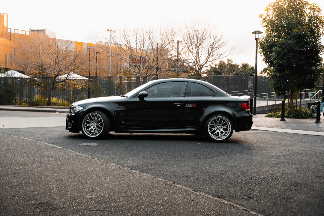 2012 BMW 1M - Image 14 of 31