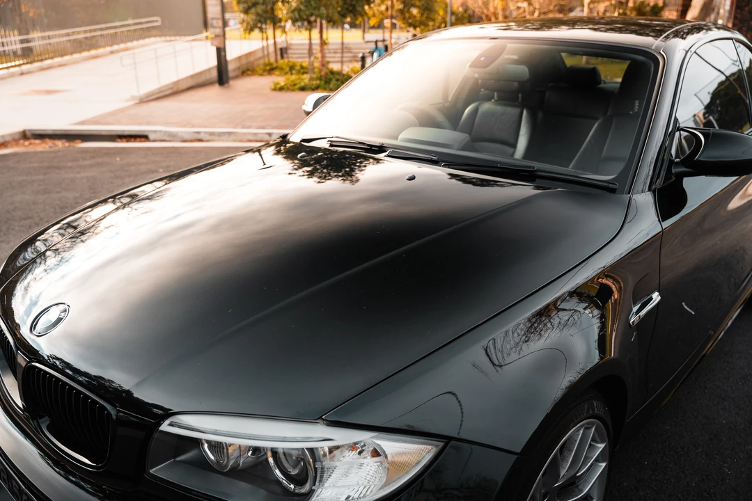 2012 BMW 1M - Image 23 of 31