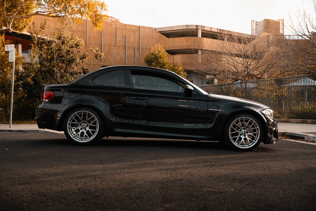 2012 BMW 1M - Image 8 of 31