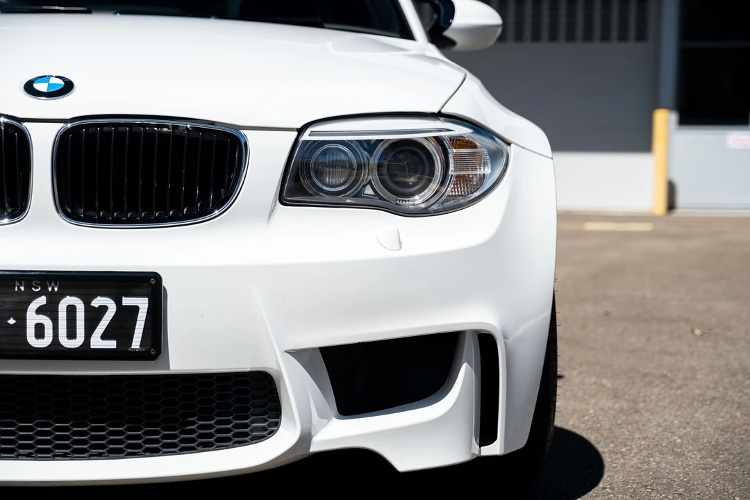 2012 BMW 1M - Image 18 of 31