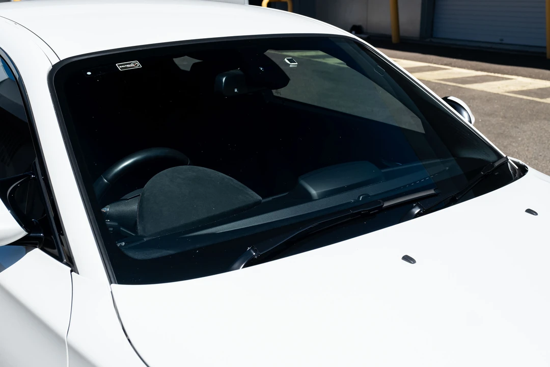 2012 BMW 1M - Image 25 of 31
