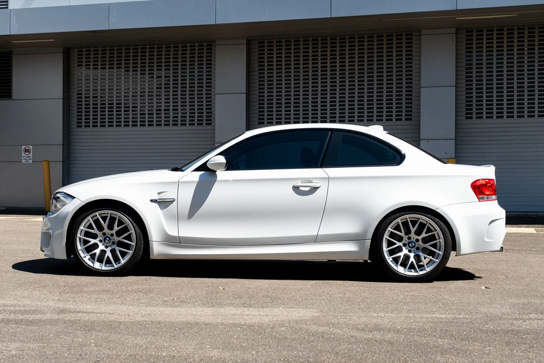 2012 BMW 1M - Image 5 of 31