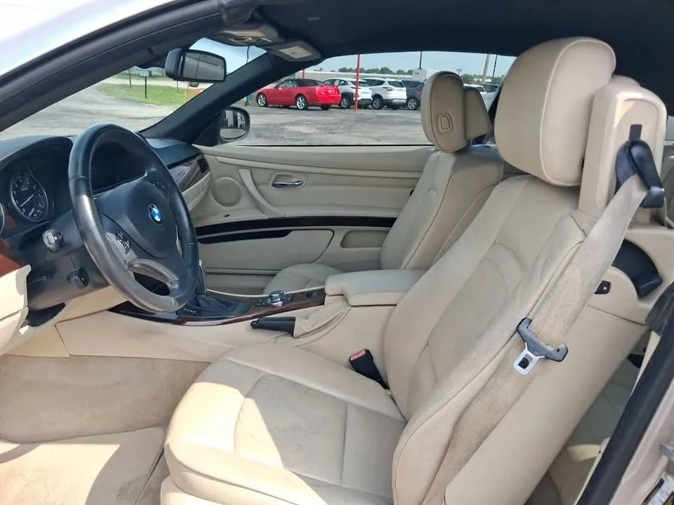 2012 BMW E93 3 Series Convertible - Image 16 of 18