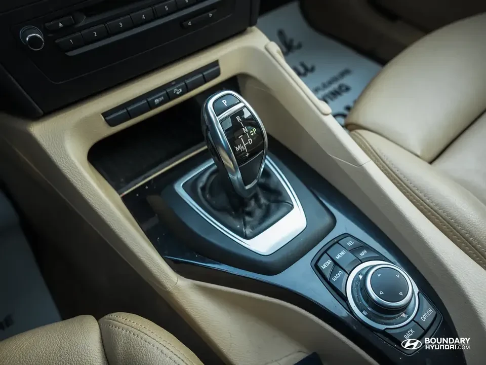 2012 BMW E84 X1 - Image 16 of 19