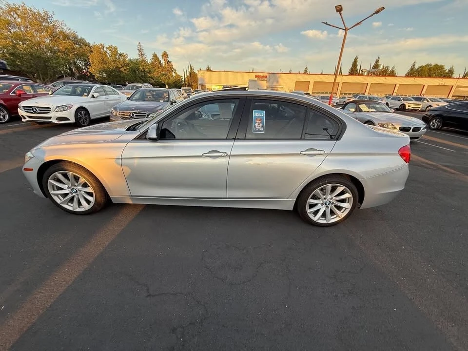 2012 BMW 3 Series - Image 8 of 20