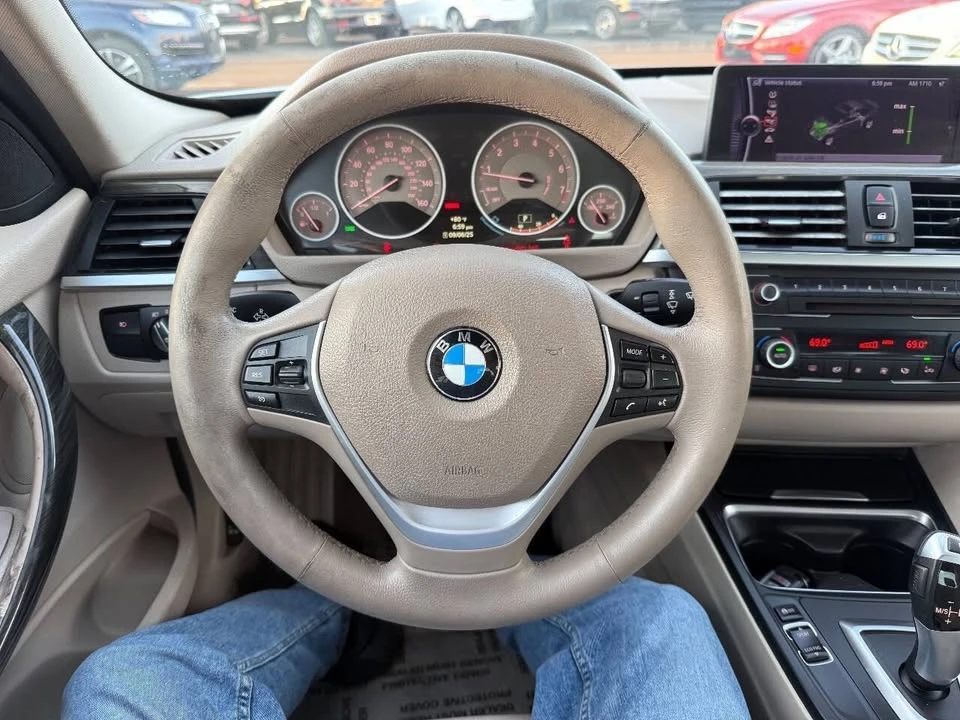 2012 BMW 3 Series - Image 11 of 20