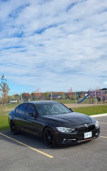 2012 BMW 3 Series - Image 3 of 5