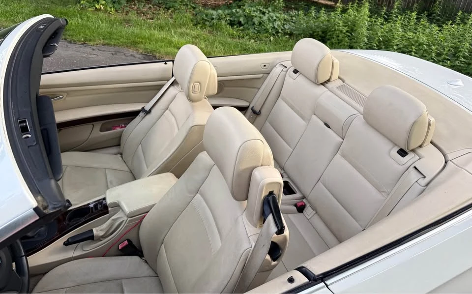 2012 BMW E93 3 Series Convertible - Image 4 of 8