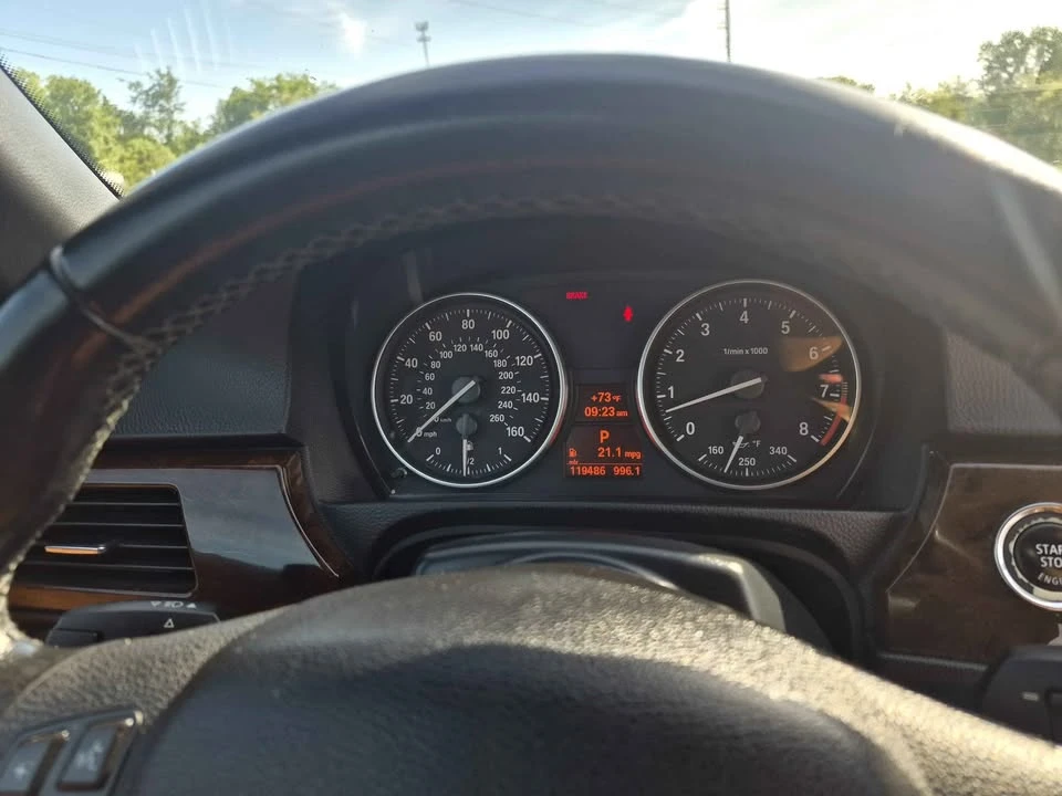 2012 BMW E93 3 Series Convertible - Image 13 of 15