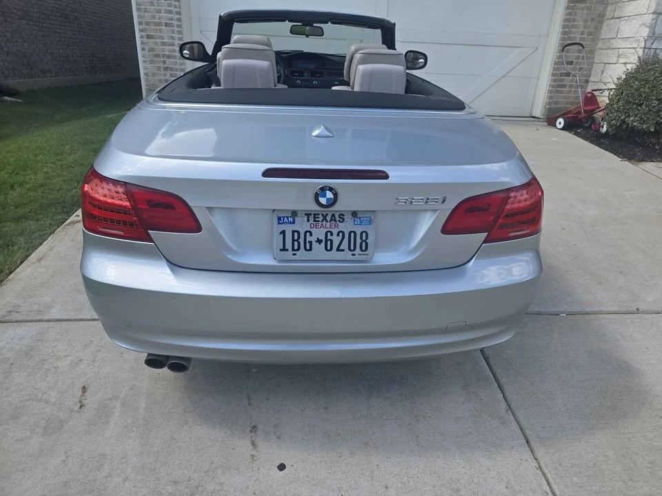 2012 BMW E93 3 Series Convertible - Image 3 of 9