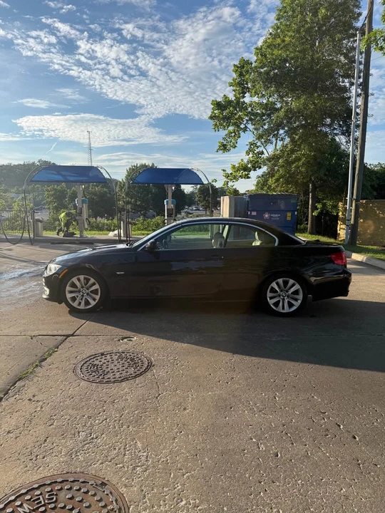 2012 BMW E93 3 Series Convertible - Image 2 of 11