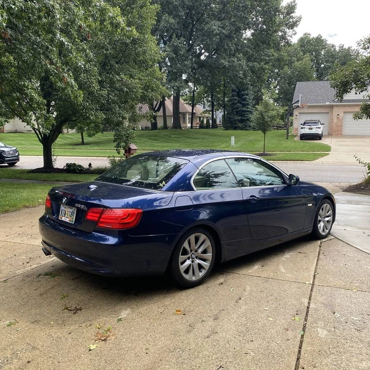 2012 BMW E93 3 Series Convertible - Image 8 of 16