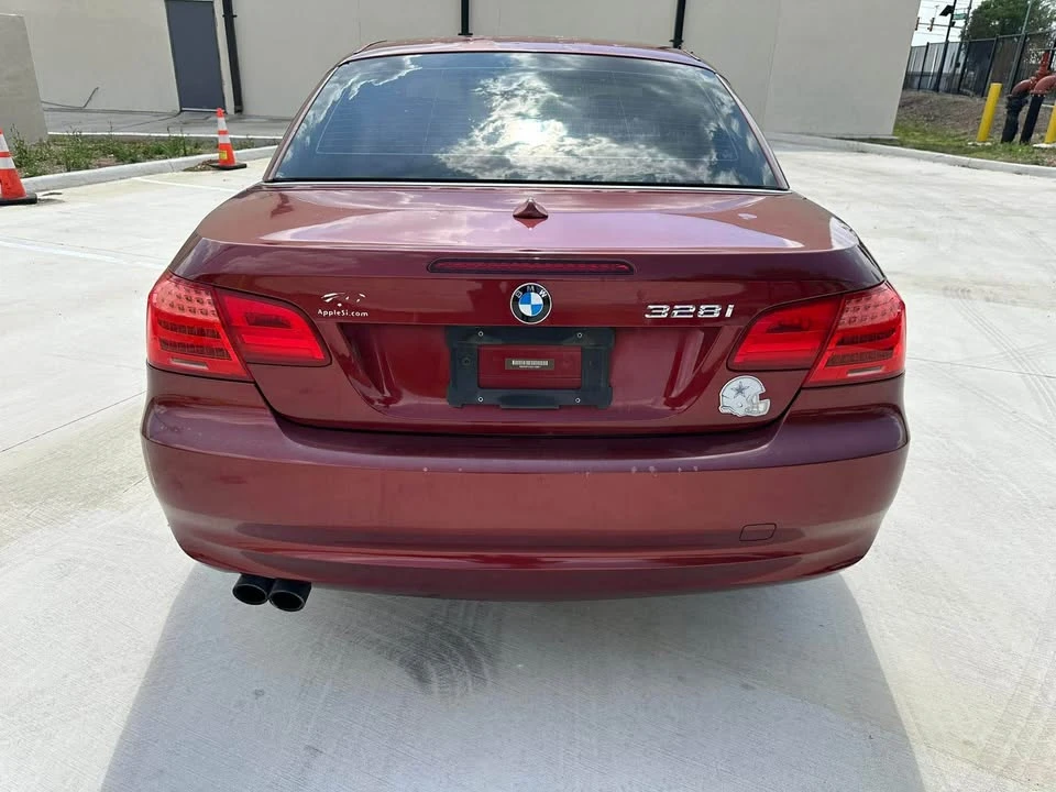 2012 BMW E93 3 Series Convertible - Image 5 of 9
