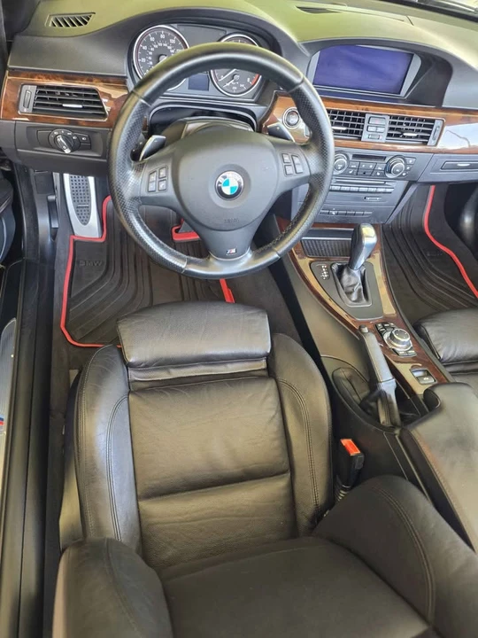 2012 BMW E93 3 Series Convertible - Image 13 of 17