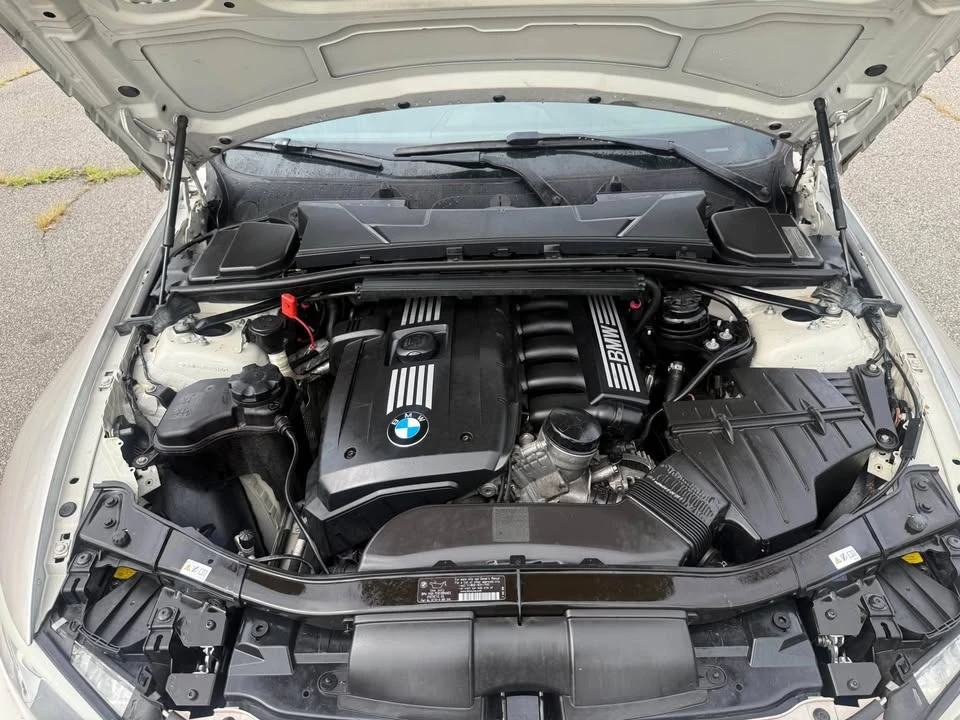 2012 BMW E93 3 Series Convertible - Image 19 of 20