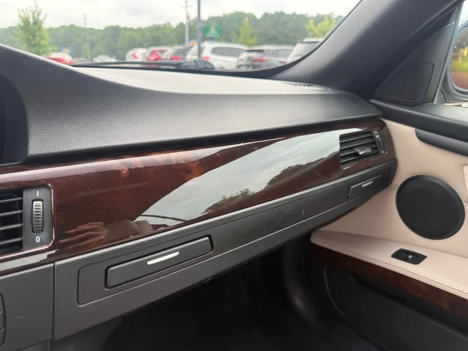 2012 BMW E93 3 Series Convertible - Image 13 of 20