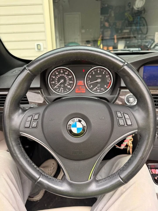 2012 BMW E93 3 Series Convertible - Image 12 of 14