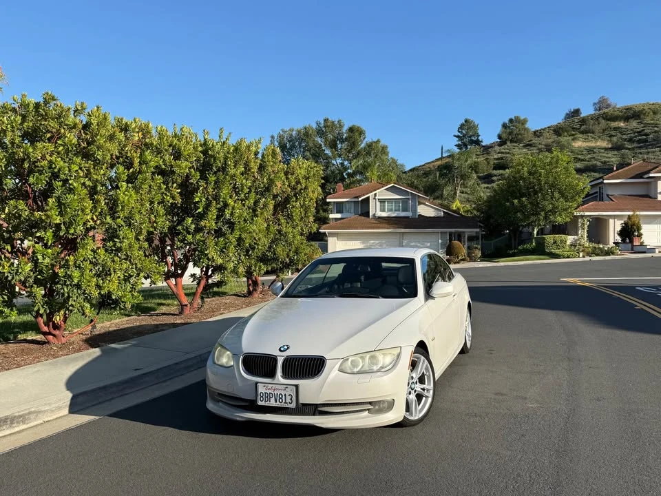 2012 BMW E93 3 Series Convertible - Image 5 of 17