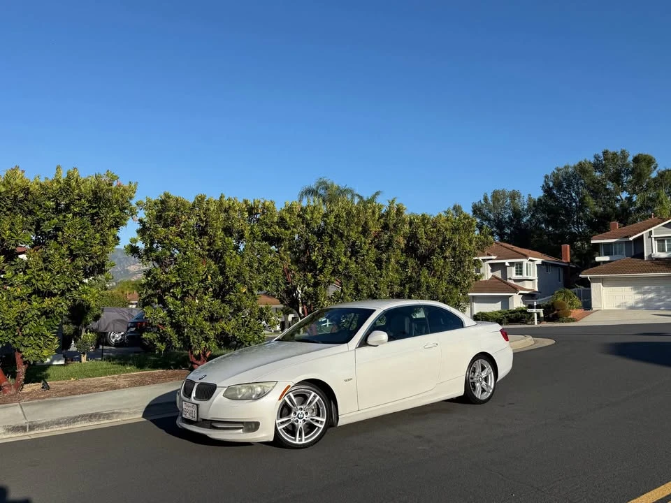 2012 BMW E93 3 Series Convertible - Image 3 of 17