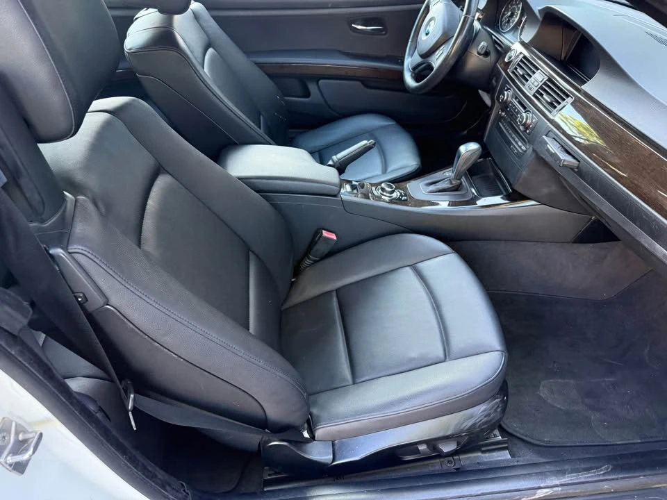 2012 BMW E93 3 Series Convertible - Image 14 of 17