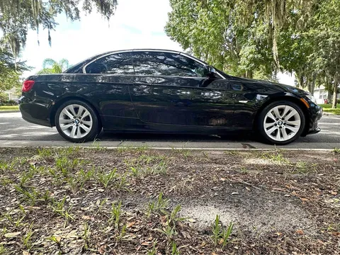 2012 BMW 3 Series 328i Convertible 2D