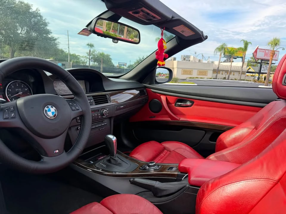 2012 BMW E93 3 Series Convertible - Image 2 of 11