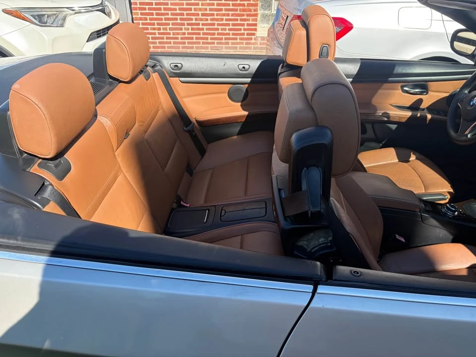 2012 BMW E93 3 Series Convertible - Image 7 of 9