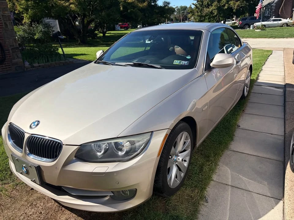 2012 BMW E93 3 Series Convertible - Image 3 of 9