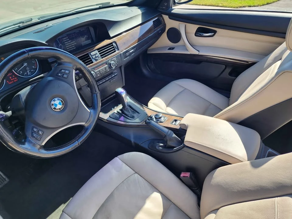2012 BMW E93 3 Series Convertible - Image 3 of 12