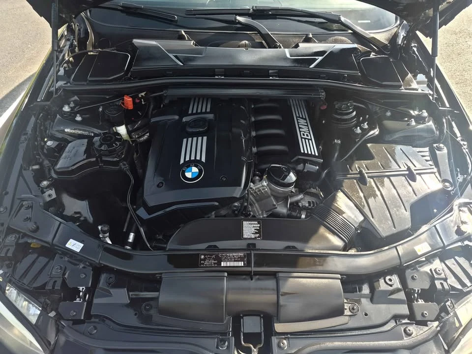 2012 BMW E93 3 Series Convertible - Image 11 of 20