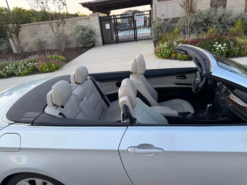 2012 BMW E93 3 Series Convertible - Image 8 of 11