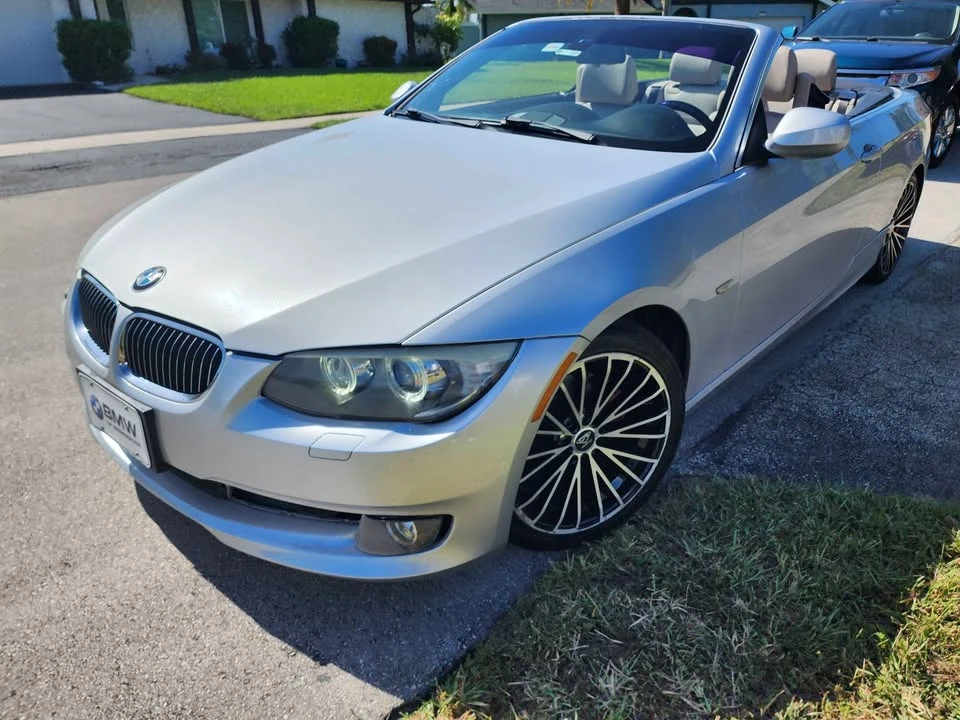 2012 BMW E93 3 Series Convertible - Image 2 of 12