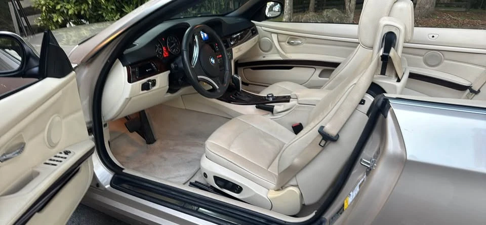 2012 BMW E93 3 Series Convertible - Image 7 of 18