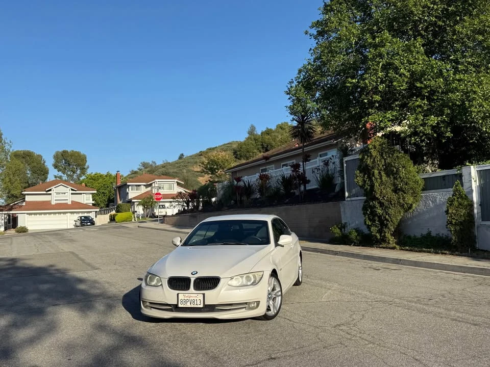 2012 BMW E93 3 Series Convertible - Image 5 of 19