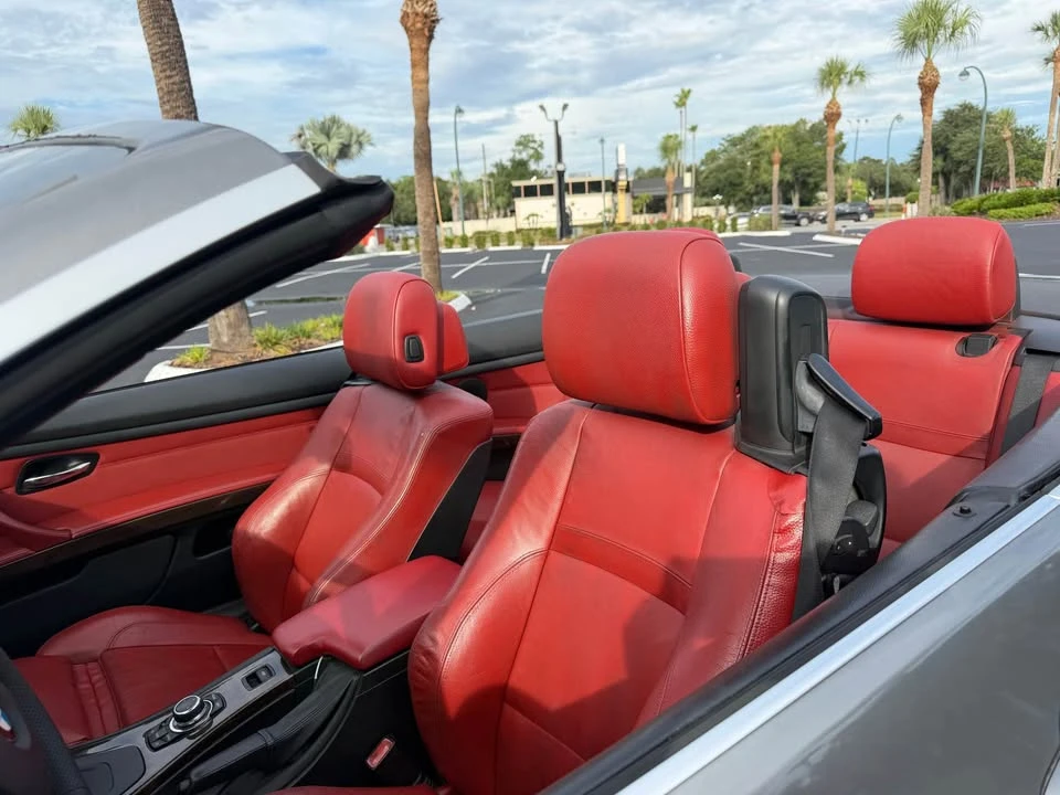 2012 BMW E93 3 Series Convertible - Image 6 of 10
