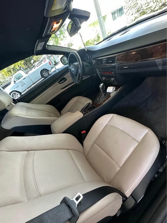 2012 BMW E93 3 Series Convertible - Image 13 of 20