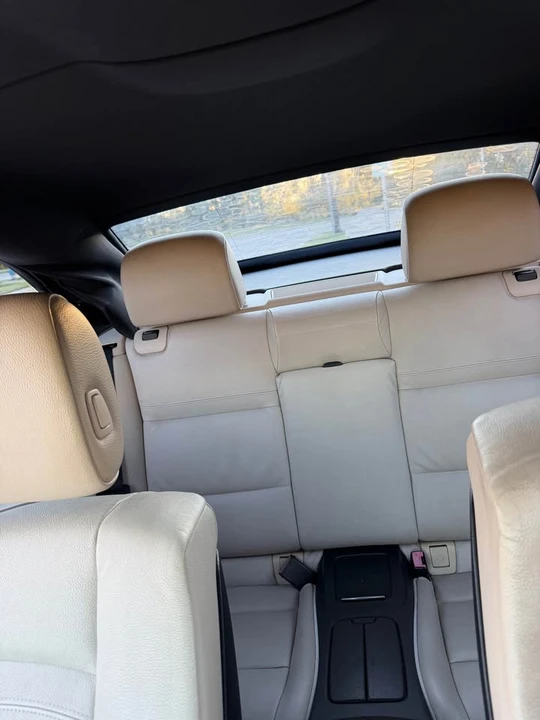 2012 BMW E93 3 Series Convertible - Image 11 of 11