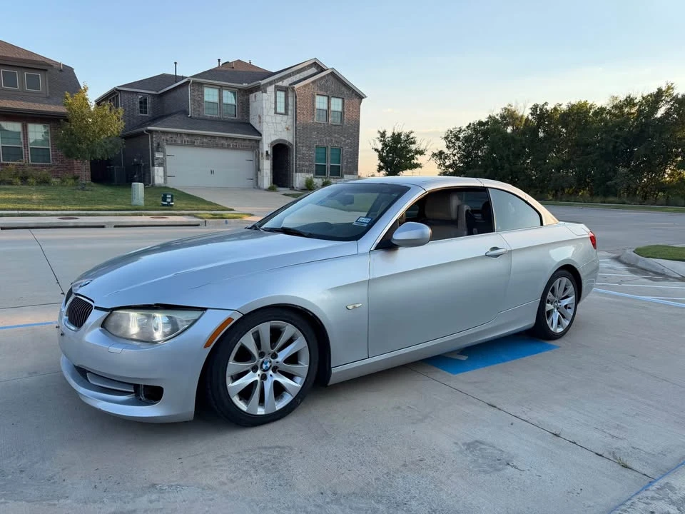 2012 BMW E93 3 Series Convertible - Image 2 of 11