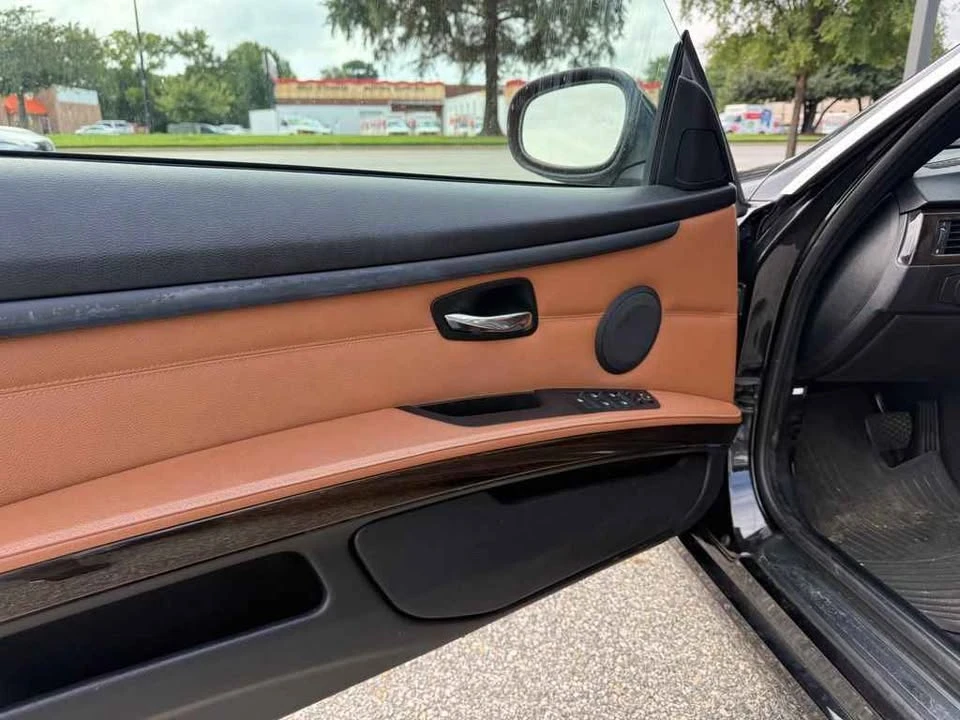 2012 BMW E93 3 Series Convertible - Image 7 of 10