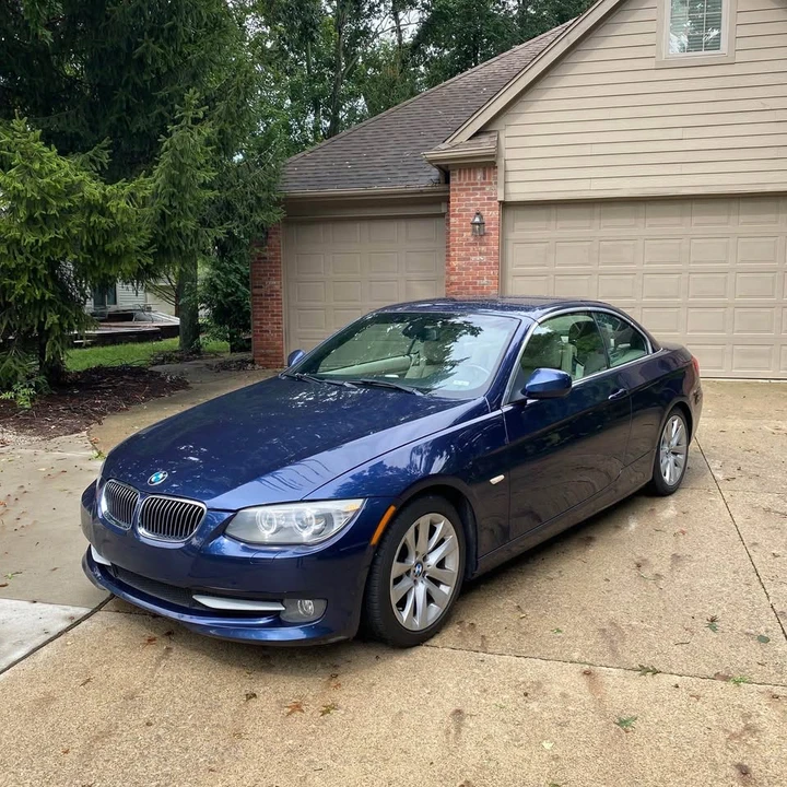 2012 BMW E93 3 Series Convertible - Image 8 of 17