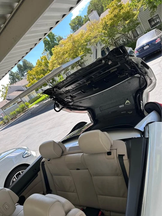 2012 BMW E93 3 Series Convertible - Image 7 of 20