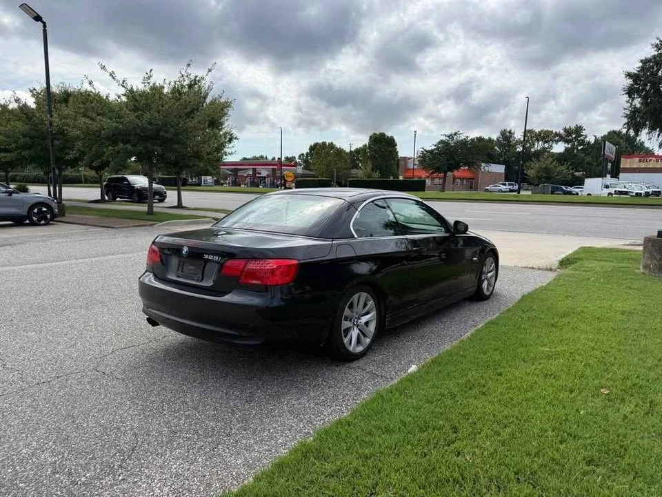2012 BMW E93 3 Series Convertible - Image 3 of 10