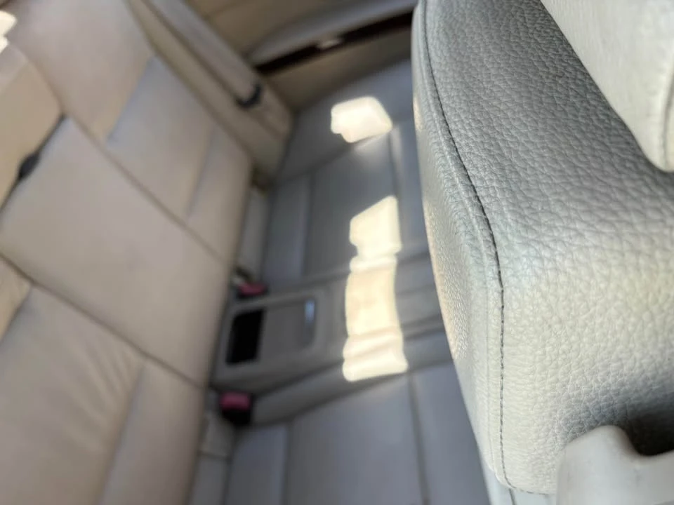 2012 BMW E93 3 Series Convertible - Image 7 of 12