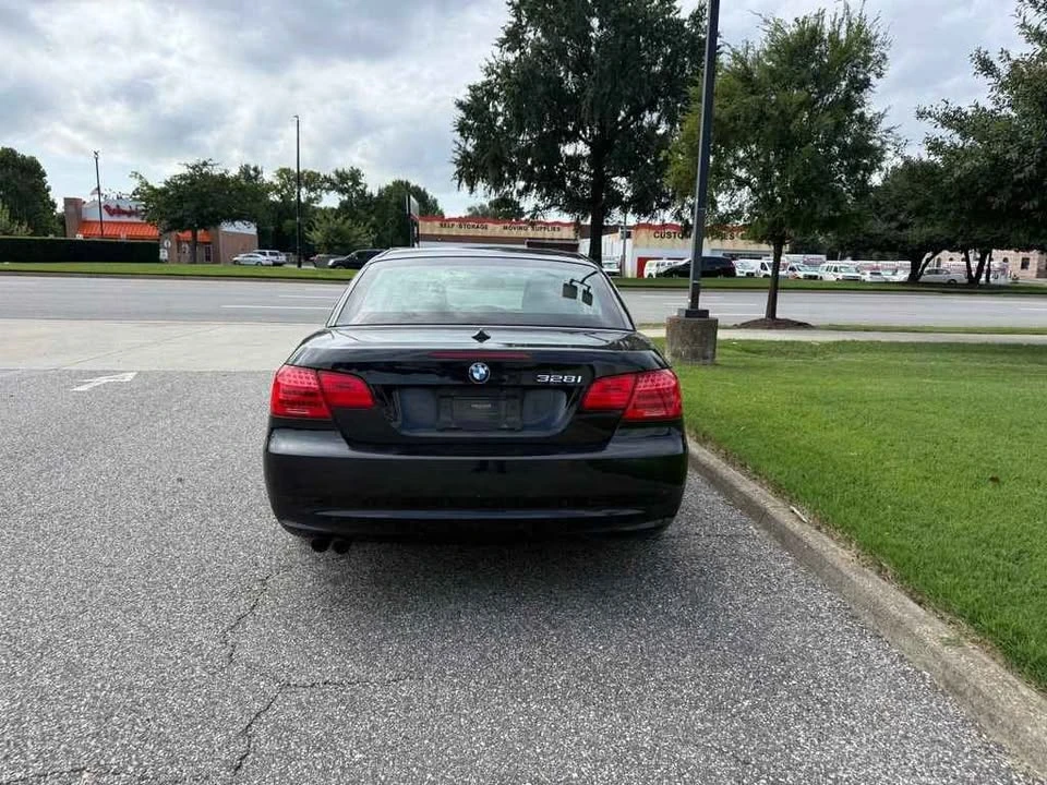 2012 BMW E93 3 Series Convertible - Image 4 of 10