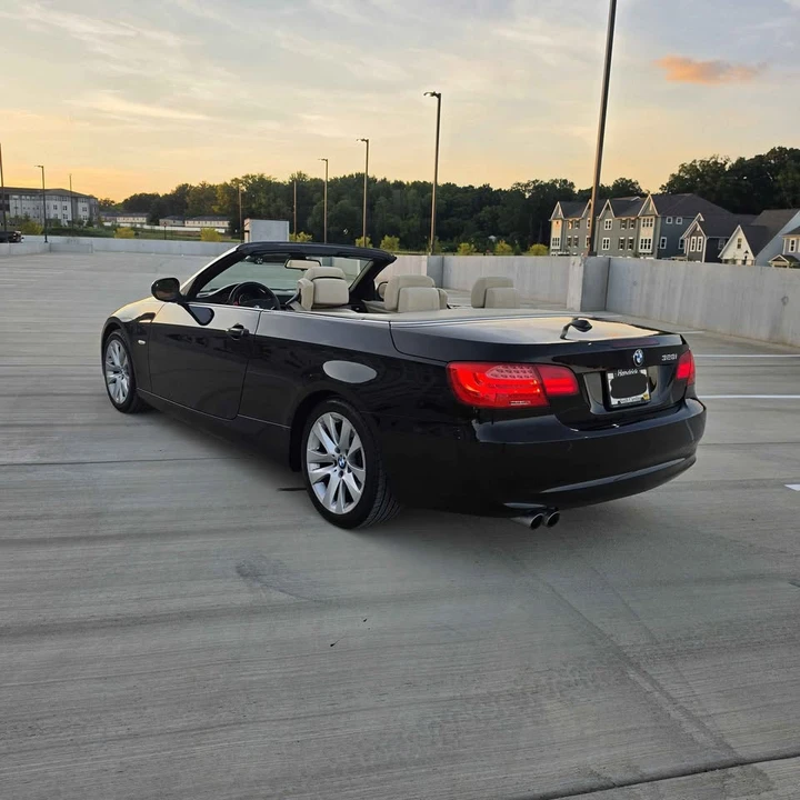 2012 BMW E93 3 Series Convertible - Image 7 of 18